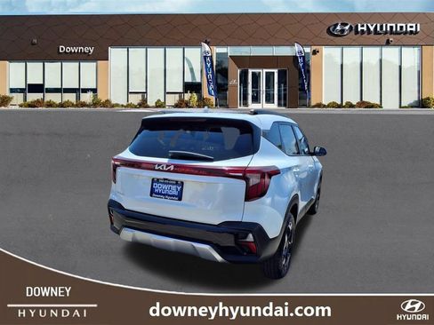 Used 2025 Kia Seltos S FWD image 4