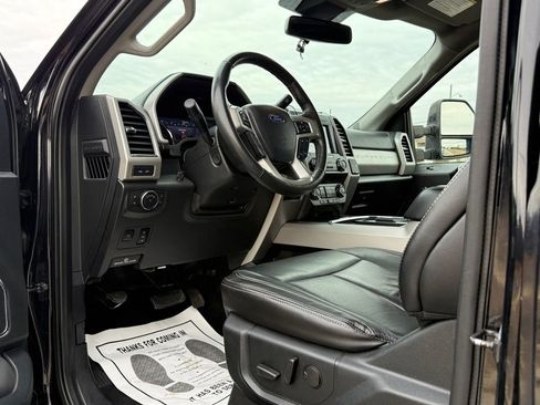 Used 2020 Ford F250 Lariat image 15