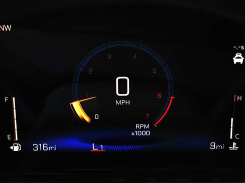 New 2026 Chevrolet Trax LT w/ Sunroof Package image 14