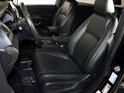 Used 2025 Honda Odyssey Sport-L image 4