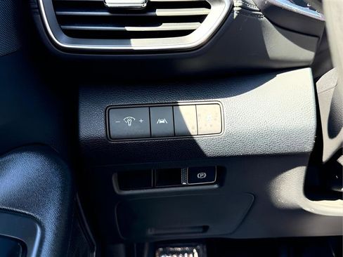 Used 2022 Hyundai Santa Fe SEL image 15