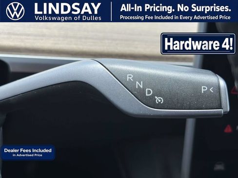Used 2024 Tesla Model Y Long Range AWD/4WD image 22
