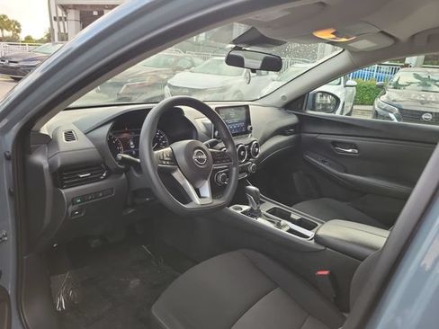 Used 2024 Nissan Sentra SV FWD image 10