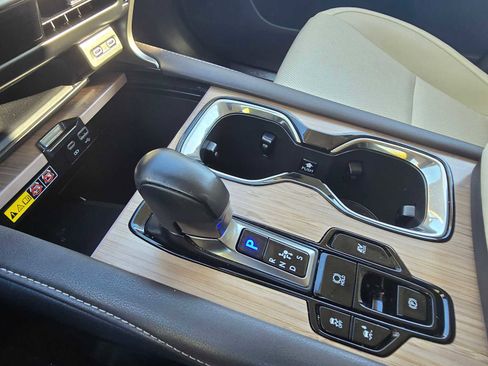 Used 2024 Lexus RX 350h image 31