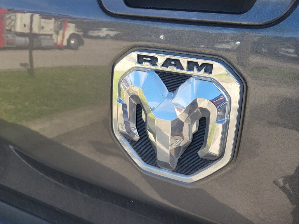 Used 2020 RAM 1500 Big Horn RWD image 8