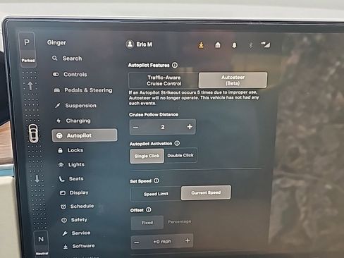 Used 2024 Tesla Model S image 9