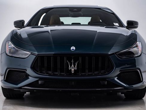 Used 2024 Maserati Ghibli Trofeo image 7