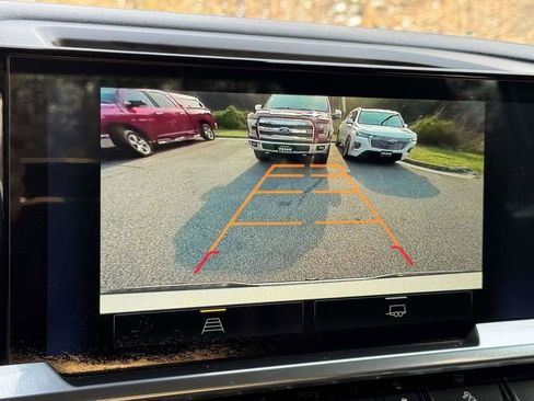 Used 2022 Chevrolet Silverado 1500 RST image 5