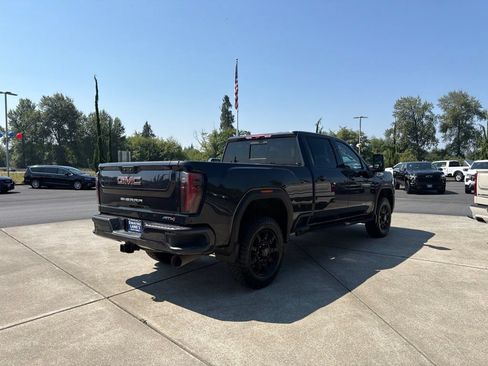 Used 2025 GMC Sierra 3500 AT4 w/ AT4 Premium Plus Package AWD/4WD image 6