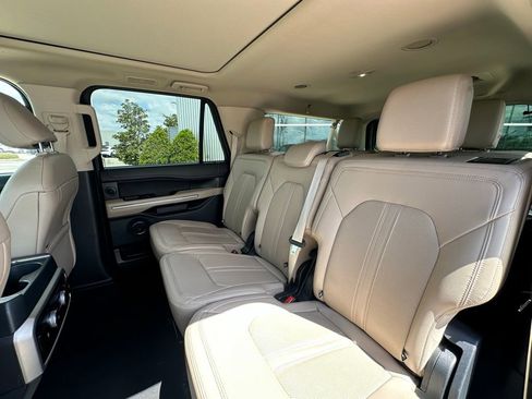 Used 2024 Ford Expedition Max Limited image 24