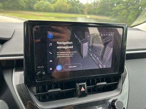 Used 2024 Toyota Corolla LE image 23