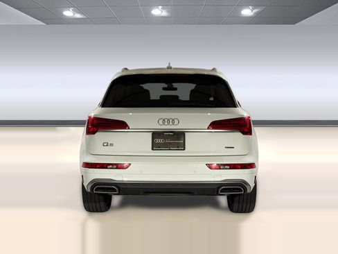 Certified 2023 Audi Q5 2.0T Premium Plus w/ Premium Plus Package AWD/4WD image 10
