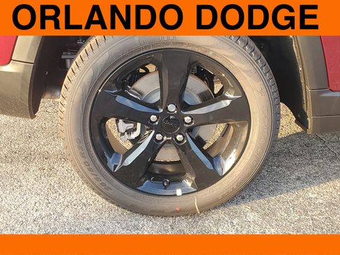 New 2025 Jeep Grand Cherokee L Limited w/ Black Appearance Package image 5