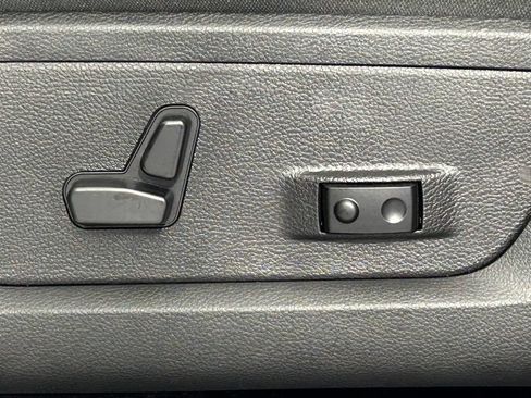 Used 2026 RAM 2500 Big Horn AWD/4WD image 30