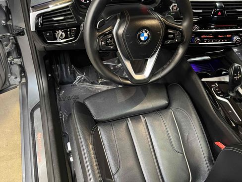 Used 2017 BMW 540i xDrive AWD/4WD image 40
