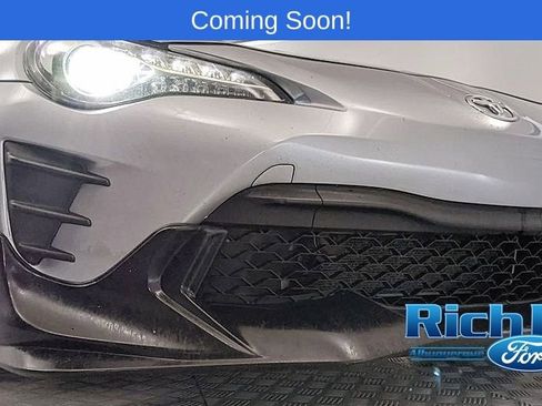 Used 2019 Toyota 86 image 20