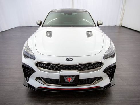 Used 2020 Kia Stinger GT1 image 14