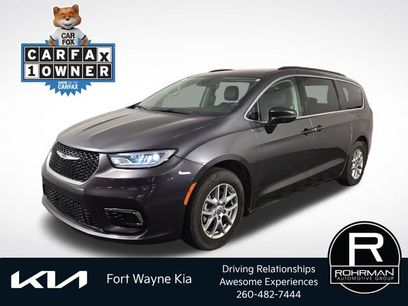 Used 2022 Chrysler Pacifica Touring-L