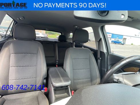 Used 2021 GMC Terrain SLE w/ Driver Convenience Package AWD/4WD image 29