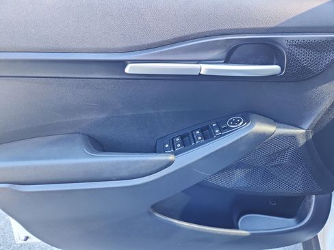 Used 2023 Kia Seltos LX image 23