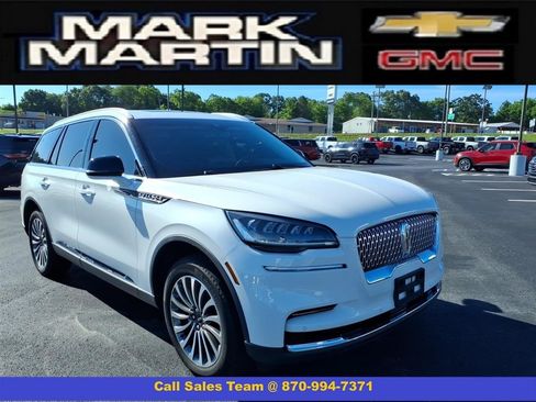 Used 2023 Lincoln Aviator AWD w/ Premium Package image 1