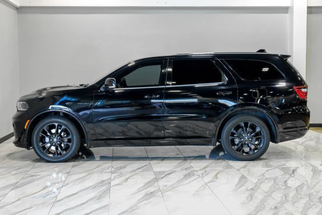 Used 2022 Dodge Durango R/T w/ Blacktop Package AWD/4WD image 17
