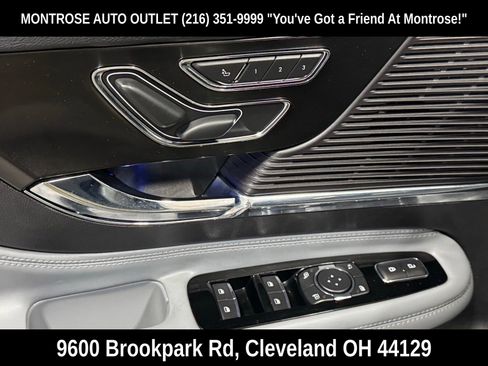 Used 2022 Lincoln Corsair AWD w/ Premium Package image 12