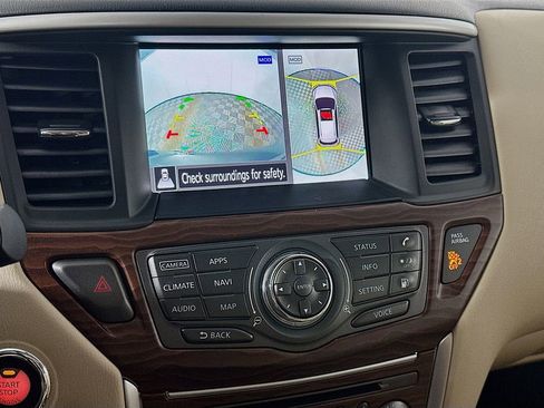 Used 2020 Nissan Pathfinder Platinum image 20