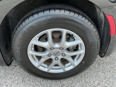 Used 2023 Chrysler Pacifica Touring-L FWD image 31