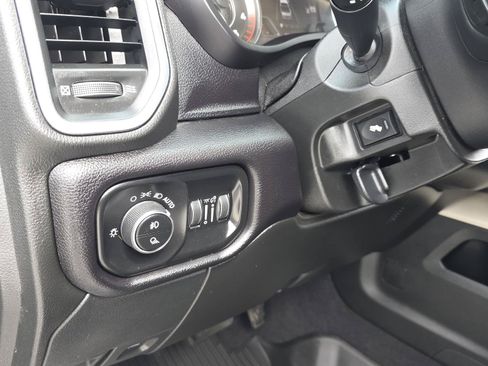 Used 2022 RAM 3500 Laramie AWD/4WD image 23