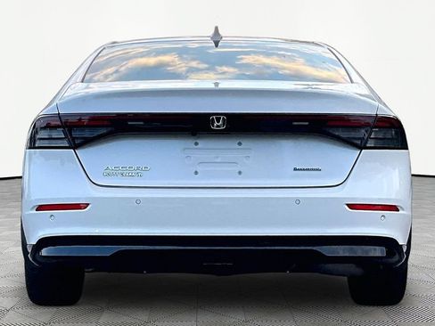 Used 2024 Honda Accord EX-L image 7