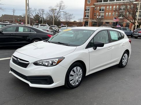 Used 2022 Subaru Impreza 2.0i image 3