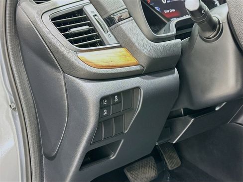 Used 2019 Honda CR-V EX image 10