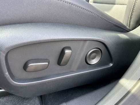 New 2026 GMC Terrain Elevation w/ Elevation Premium Package AWD/4WD image 18