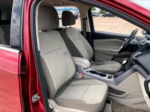 Used 2014 Ford Escape SE w/ Equipment Group 201A FWD image 10