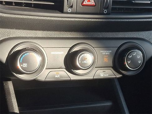 Certified 2023 Kia Forte LXS image 17