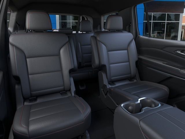 New 2026 Chevrolet Traverse Z71 w/ Enhanced Driving Package AWD/4WD image 17