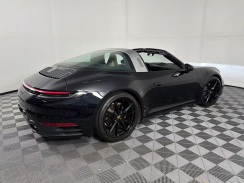 Certified 2024 Porsche 911 Targa 4 w/ Sport Package AWD/4WD image 9