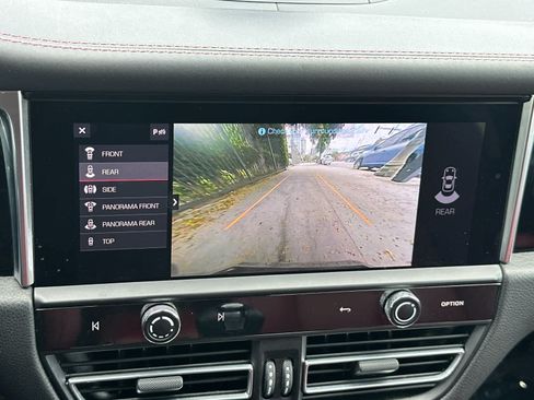 Certified 2022 Porsche Macan GTS AWD/4WD image 23