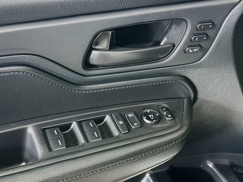 Certified 2023 Honda Odyssey Sport image 24