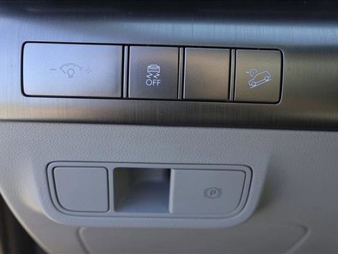 Certified 2026 Hyundai Kona SEL Sport AWD/4WD image 13