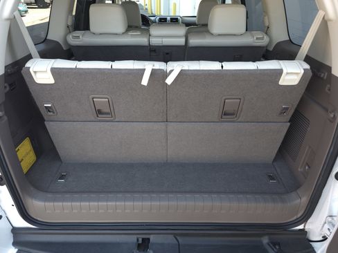 Used 2015 Lexus GX 460 image 39