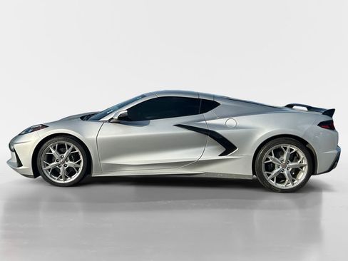 Used 2020 Chevrolet Corvette Stingray Preferred Cpe w/ 2LT Preferred Equipment Group RWD image 28