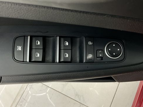 Used 2020 Kia Forte LXS FWD image 39
