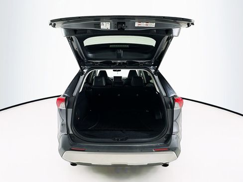 Used 2022 Toyota RAV4 Limited image 30