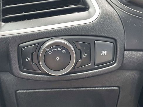 Used 2024 Ford Edge SEL image 24