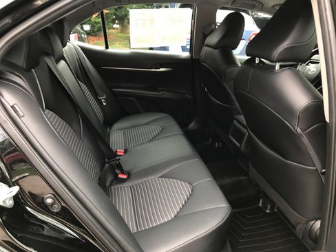 Certified 2023 Toyota Camry SE AWD/4WD image 24