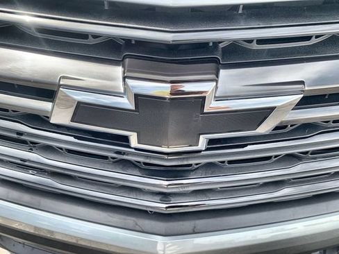 Certified 2023 Chevrolet Traverse LT w/ Midnight/Sport Edition FWD image 29