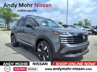 New 2025 Nissan Kicks SR AWD/4WD 360° Tour