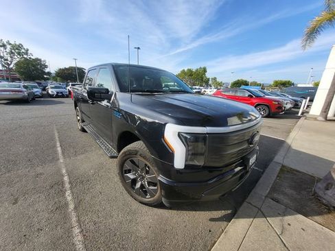 Used 2024 Ford F150 Lightning Lariat AWD/4WD image 2